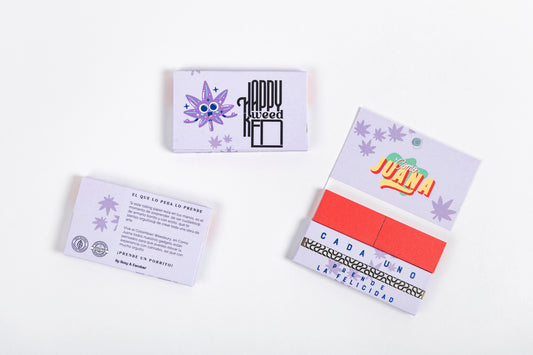 Happy Weedkend Rolling Papers Purple Maxi Pack 1 ¼ + Tips